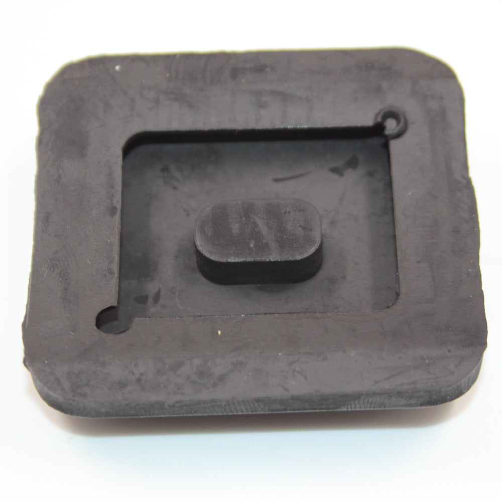 Clutch pedal pad with trim 65-68